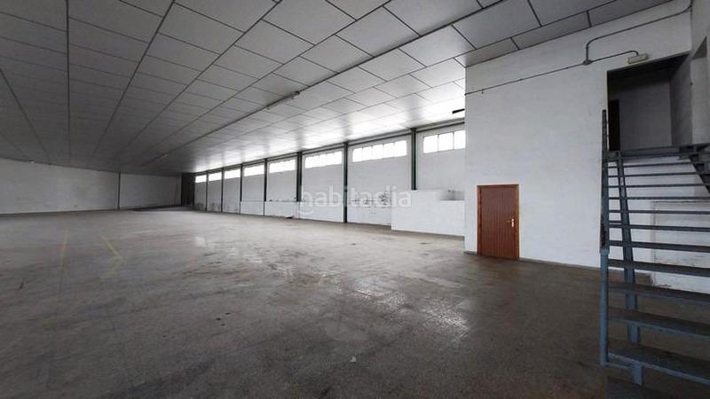 Foto 6e8673ad-f304-47dc-a3c7-22d4e204043c. Industrial building in Banyeres de Mariola