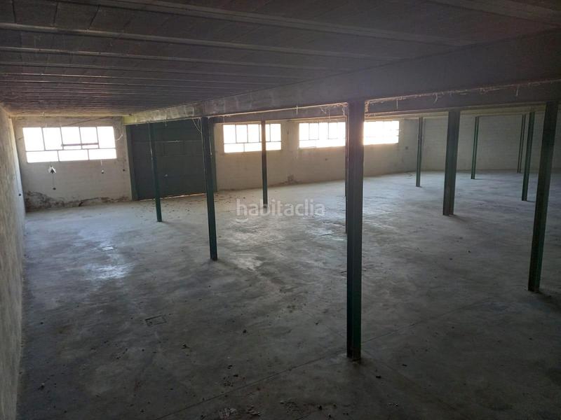 Foto af117b50-63a7-4860-9776-fe74233d5de4. Industrial building in Banyeres de Mariola