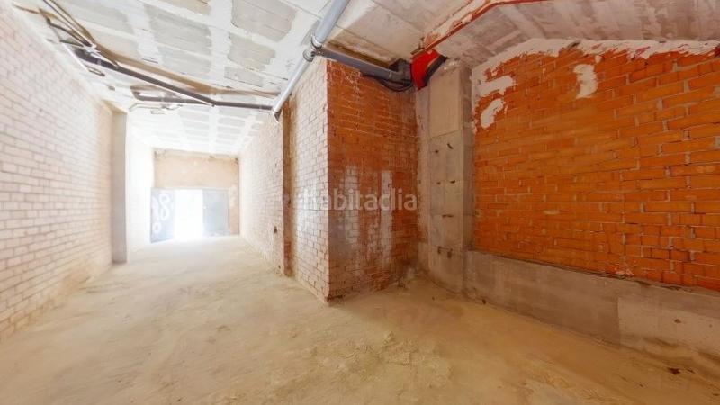 Foto 4d58f895-ce5e-445e-b265-bdbad38a72fd. Alquiler local comercial local sin comisión de agencia con salida de humos en Alicante