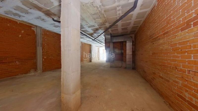 Foto 83d68327-6e2a-49d2-9247-ff12a6f609ec. Alquiler local comercial local sin comisión de agencia con salida de humos en Alicante