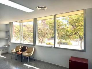 Miete Büro in Florida Baja. Alquiler oficina