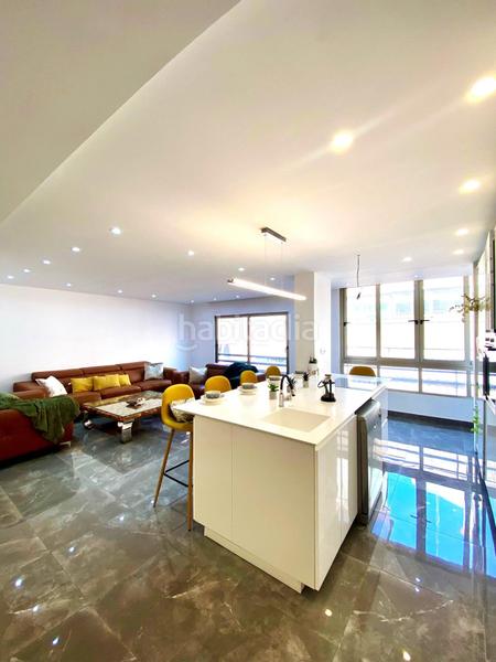 Foto d981dcbe-ef36-44a3-85ba-f90b3c01fbc8. Location appartement dans Ensanche-Diputación Alicante