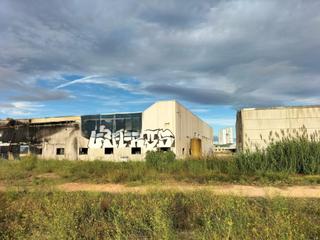 Fabrikhalle  Polígono numero 2. Se vende suelo industrial con nave