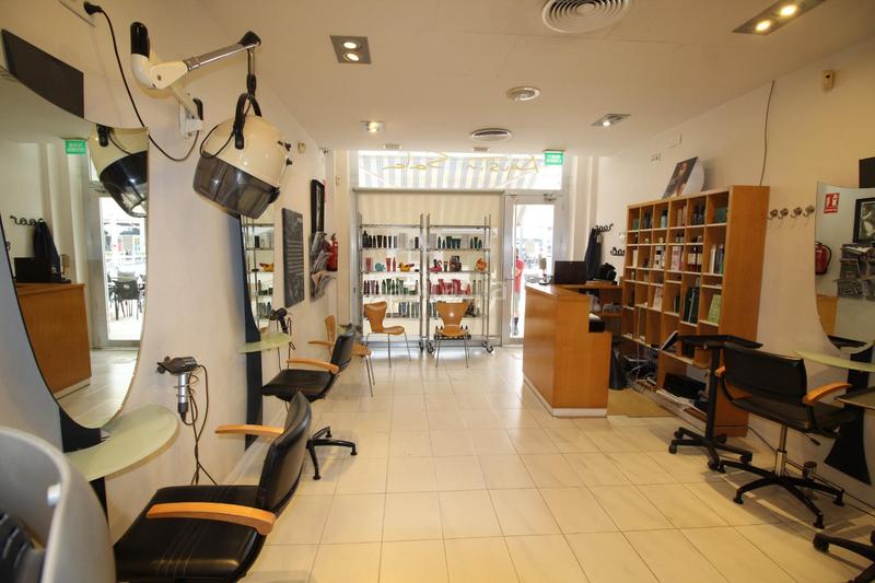 Foto 1dfda18b-7b3f-4732-b6a9-eb41f784879e. Local commercial dans Playa de San Juan Alicante