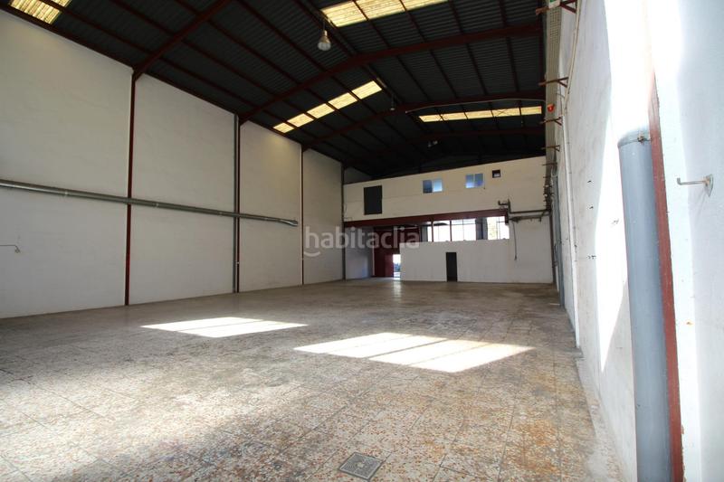 Foto 1ae52207-d8dc-43f7-b6bf-a0ccbb64fa62. Rent industrial building in Torrellano Elche / Elx