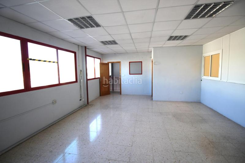 Foto 5b7c55ea-07c2-4ada-9342-8fb0f623b789. Rent industrial building in Torrellano Elche / Elx