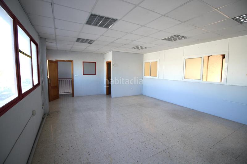 Foto 7c847750-be67-47da-907b-65b5e43a9491. Rent industrial building in Torrellano Elche / Elx