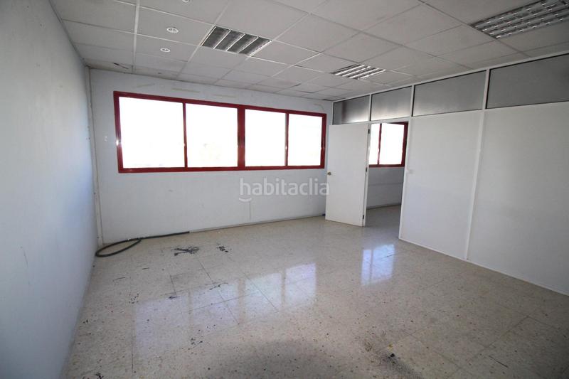 Foto 979050cb-f4a9-44cf-9f71-742394c919b9. Rent industrial building in Torrellano Elche / Elx