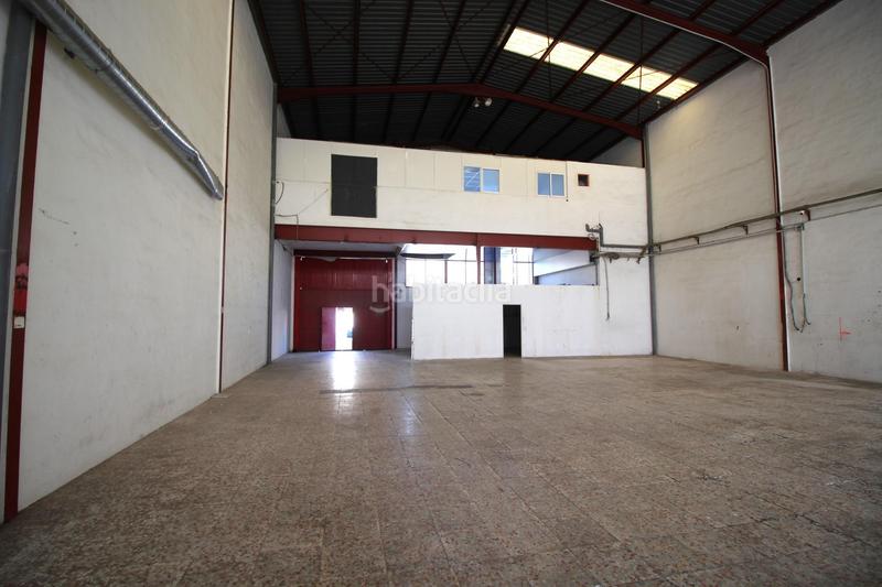 Foto feda2da7-2127-4bd5-9592-e5fe89749655. Rent industrial building in Torrellano Elche / Elx