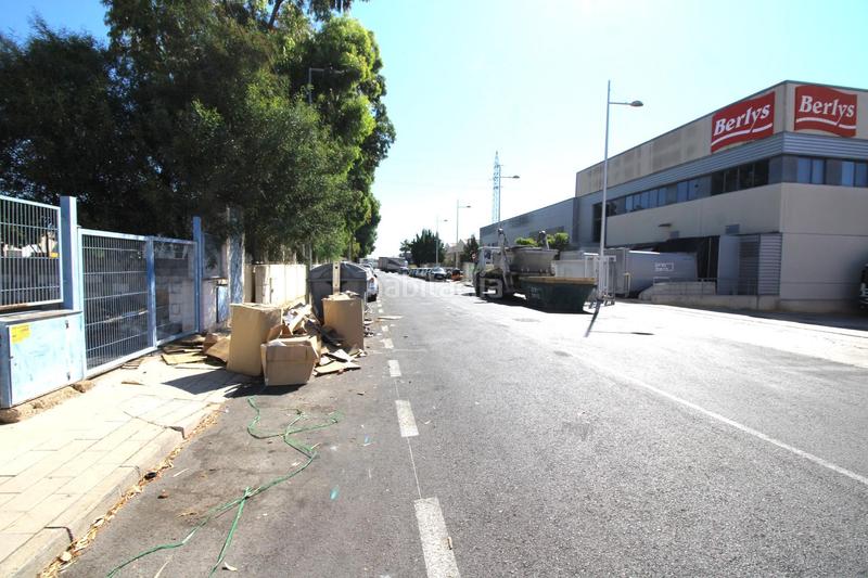 Foto 38ee4fb0-b508-4c59-8e29-754af088584e. Location bâtiment à usage industriel dans Pla de la Vallonga Alicante