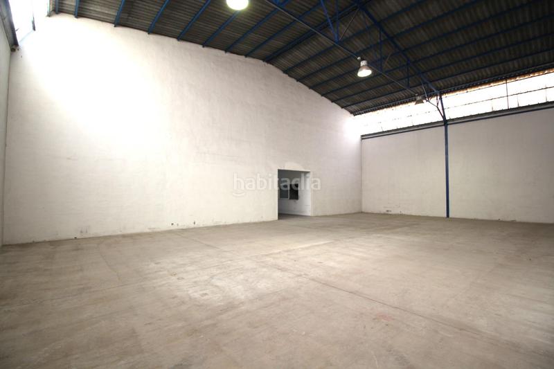 Foto 1a2e450d-ef31-4e2e-8f22-9feb60bf24ed. Rent industrial building in Pla de la Vallonga Alicante