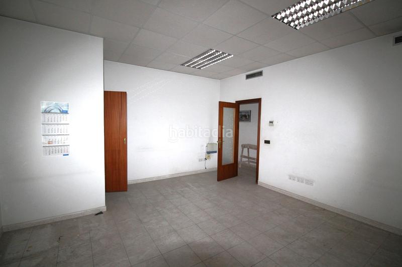 Foto 696f27ec-3ddf-4df7-90f8-0e7560c4f396. Rent industrial building in Pla de la Vallonga Alicante