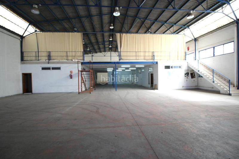 Foto 99e8fc09-3597-4834-8a39-46ad329e5448. Rent industrial building in Pla de la Vallonga Alicante