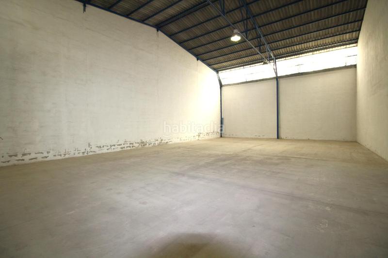 Foto accefc8e-3718-4320-9e14-73ac15553bd8. Rent industrial building in Pla de la Vallonga Alicante