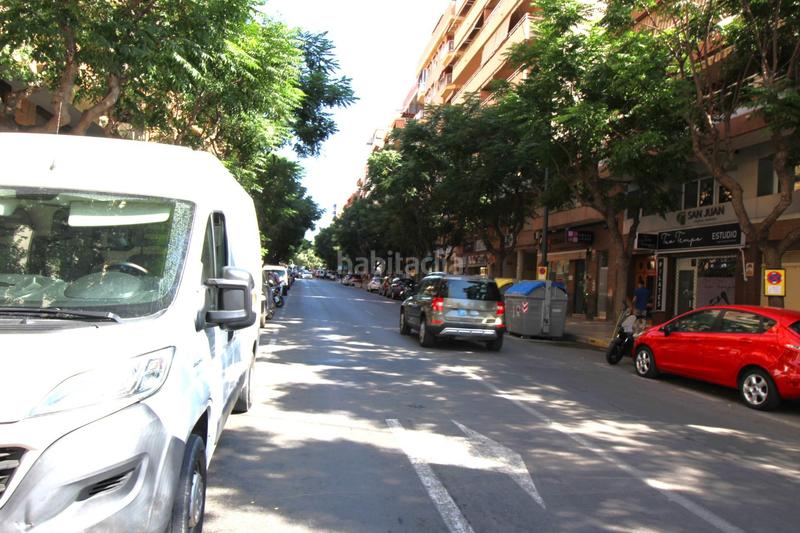 Foto eb3de28c-bde0-4a61-879d-711fc1014d13. Lloguer local comercial a Centro San Juan de Alicante
