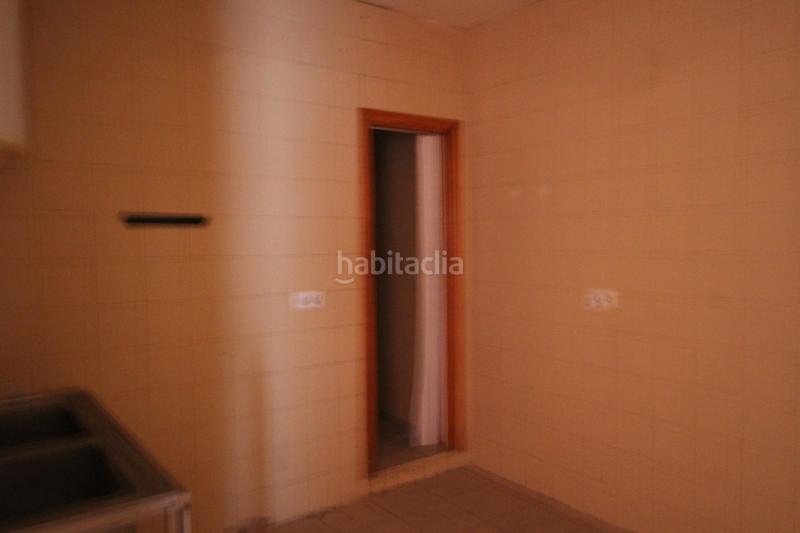 Foto eb2483f0-1ba0-446e-b92d-518509e22930. Miete geschäftsraum in Centro San Juan de Alicante