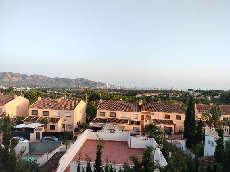 Foto 2cf84515-ae6c-4a57-ad7e-752dd3acd759. Casa adossada amb aparcament a Escandinavia-Cautivador Alfàs del Pi (l´)