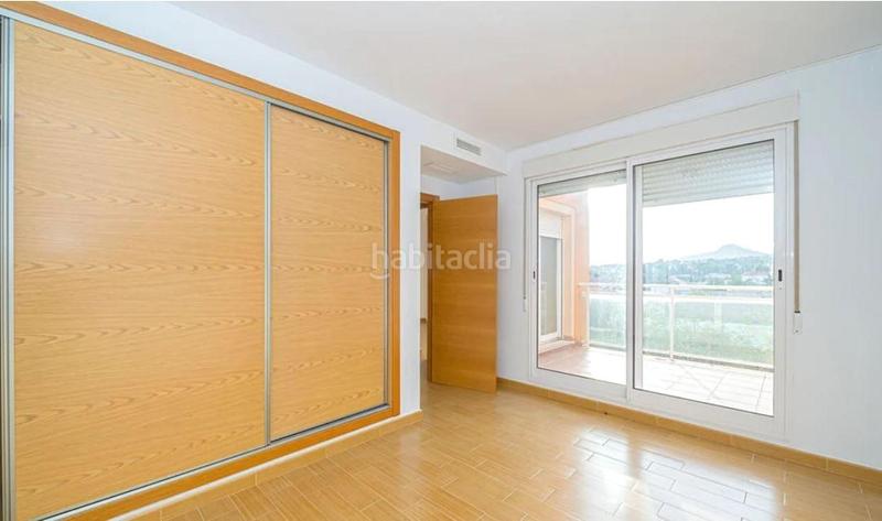 Foto 3525ae4d-4abb-4ae5-806c-7acd57825d5b. Casa adossada amb aparcament a Escandinavia-Cautivador Alfàs del Pi (l´)