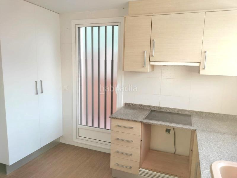 Foto 421a191e-6c98-46cc-ae16-846baa6a4324. Casa adossada amb aparcament a Escandinavia-Cautivador Alfàs del Pi (l´)