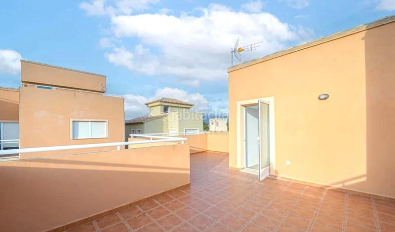 Foto f3c76c00-f082-46e8-978c-e8ca0a55c157. Casa adossada amb aparcament a Escandinavia-Cautivador Alfàs del Pi (l´)