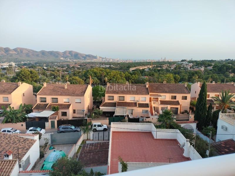 Foto f8b33c99-b3a6-4d2b-99f0-b62f67505b01. Casa adossada amb aparcament a Escandinavia-Cautivador Alfàs del Pi (l´)