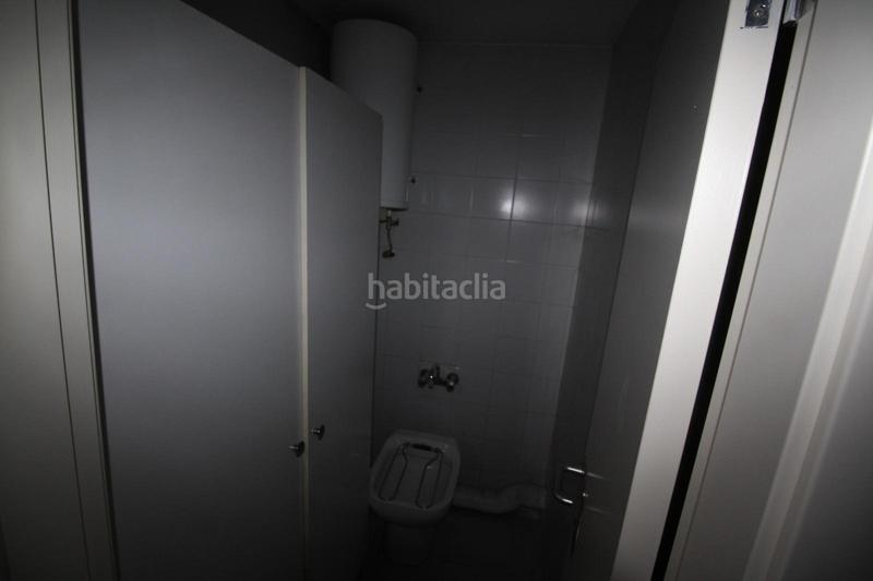 Foto 0887f3cf-e02d-4507-9285-96f88b3b39a4. Lloguer local comercial a Almoradí