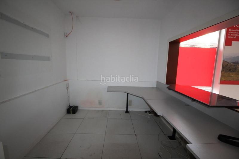 Foto 85f4c6a9-d02b-4c0e-9ee1-699ac8e762ed. Lloguer local comercial a Almoradí