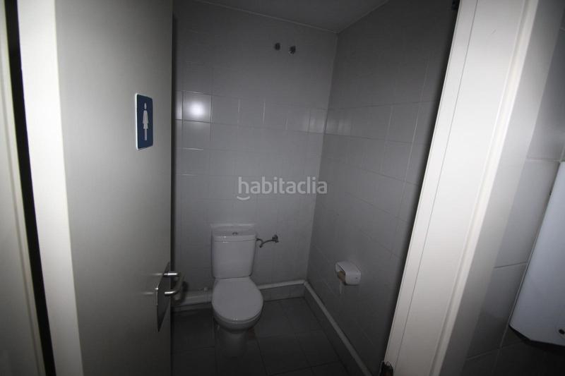 Foto aea8d9e9-972e-4bf7-b837-c4e45993b2a8. Lloguer local comercial a Almoradí