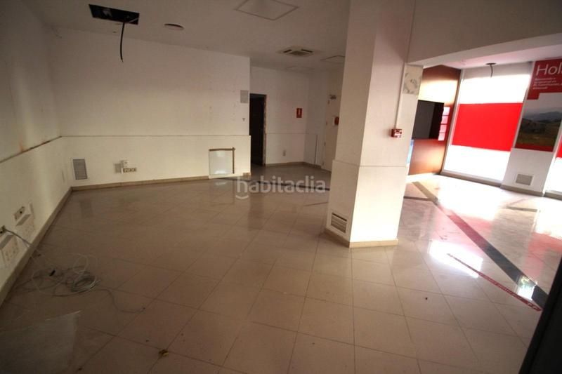 Foto d580d4a7-cbb8-4280-aa61-8c2824d151e5. Lloguer local comercial a Almoradí