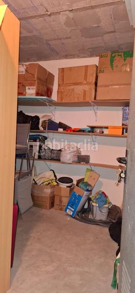 Foto 8eea2a5d-a95d-40b8-a21a-efeac2acc2cd. Parking coche oportunidad única! plaza de garaje trastero en venta en Alicante
