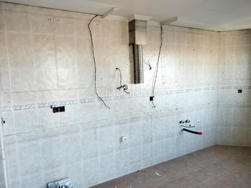 Foto 1f86c7c7-d643-4dfd-acf1-06b55342c372. Appartement avec parking dans Reina Victoria - Miguel Hernández Elche / Elx