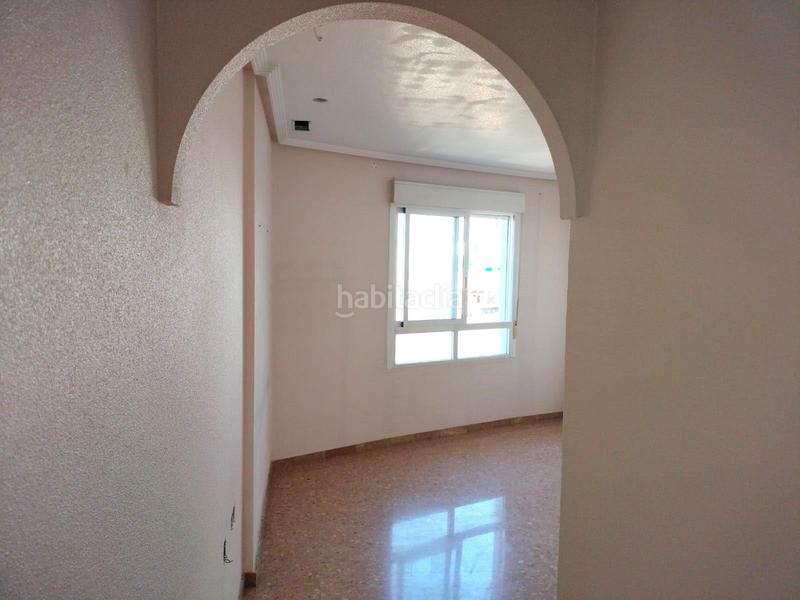 Foto 25414a2c-d703-48b3-a900-2bb29863dc86. Appartement avec parking dans Reina Victoria - Miguel Hernández Elche / Elx