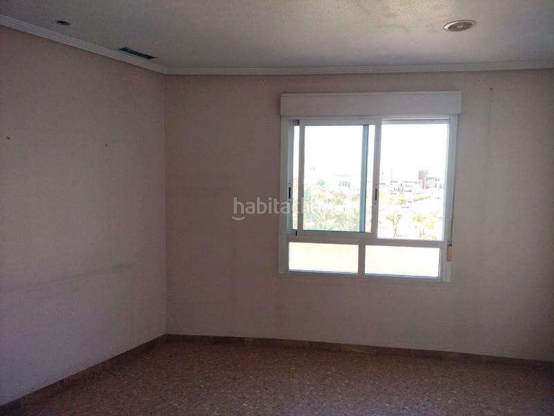 Foto 39cf2350-d9d9-404a-999c-d27e467dff74. Appartement avec parking dans Reina Victoria - Miguel Hernández Elche / Elx