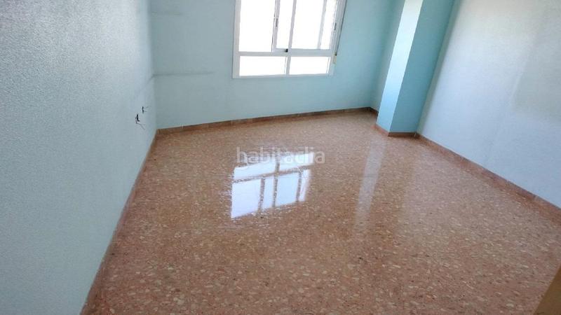 Foto 46c6b00e-7666-4b33-8b91-35ad2b4af95c. Appartement avec parking dans Reina Victoria - Miguel Hernández Elche / Elx