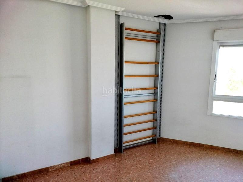 Foto a134b6b5-6fda-4d97-944f-3dfd2ec81668. Appartement avec parking dans Reina Victoria - Miguel Hernández Elche / Elx