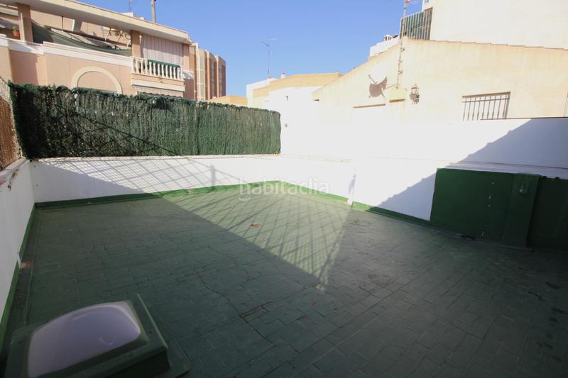 Foto 10b10be0-5307-4ef6-adbd-795f5fdf9a2a. Maison dans Los Ángeles Alicante