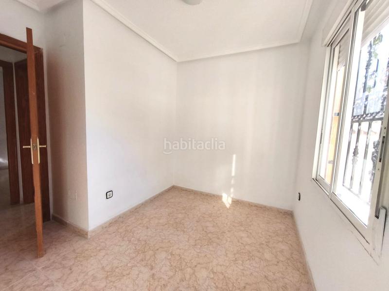 Foto fef600ea-20db-44d8-a7dc-681b3952f76e. House with pool in Los Balcones y los Altos Orihuela