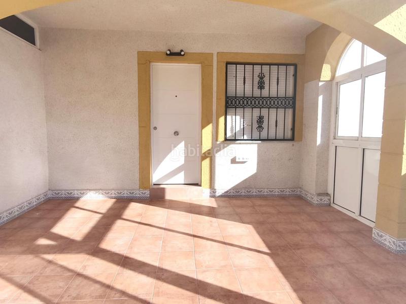 Foto ba3eb335-74f7-4c26-bffc-c4dadb982c33. Maison avec piscine dans Los Balcones y los Altos Orihuela