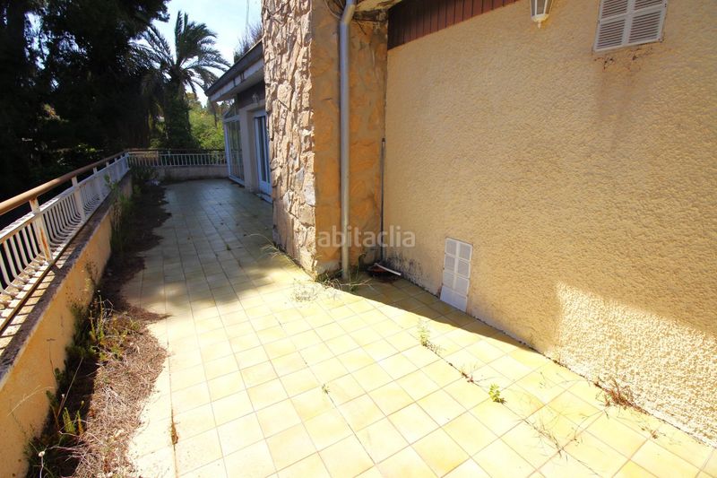 Foto 56cce606-7000-4b85-a8df-2727be5a795d. Xalet a Petrer