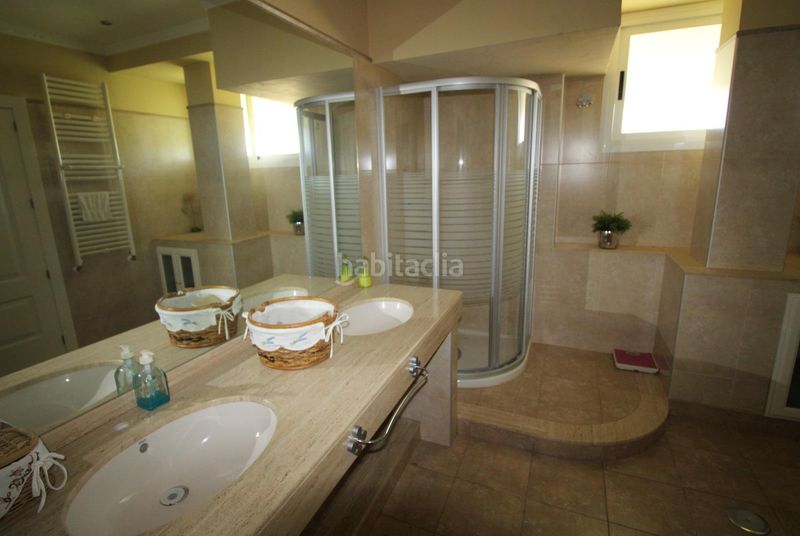 Foto 9a282dda-52d1-4183-95a1-8f539f202602. Xalet a Petrer