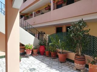 Erdgeschoss  Rio espinaredo. Planta baja con fachada a pasillo particular muy traquilo
