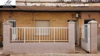 Erdgeschoss in Calle Cala del pino  21