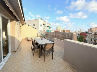Dachwohnung  Plaça de catalunya. Céntrico y soleado ático con terraza