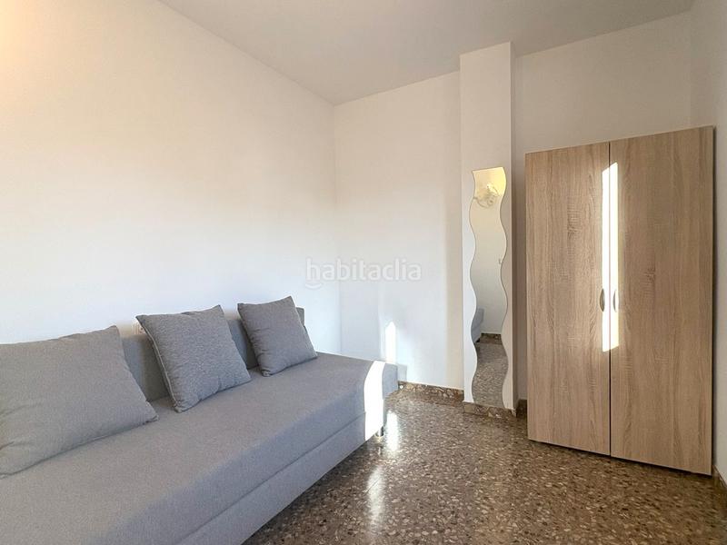 Foto 900e3f9a-785c-4ab1-a92d-18a40fc87bee. Ático céntrico y soleado ático con terraza en Centrevila Vilanova i la Geltrú