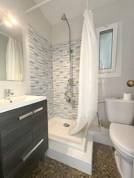 Foto fb1d4125-5e5e-4cd2-a49f-4836ea8a3066. Ático céntrico y soleado ático con terraza en Centrevila Vilanova i la Geltrú