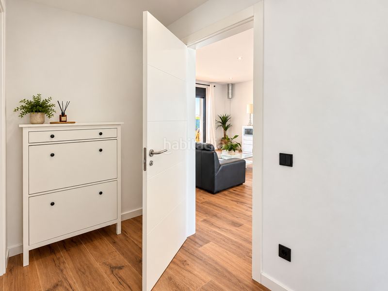 Foto d22fd83a-11cd-4c82-bb5e-8e933e385d2a. Maison avec cheminée chauffage dans Cunit residencial Cunit