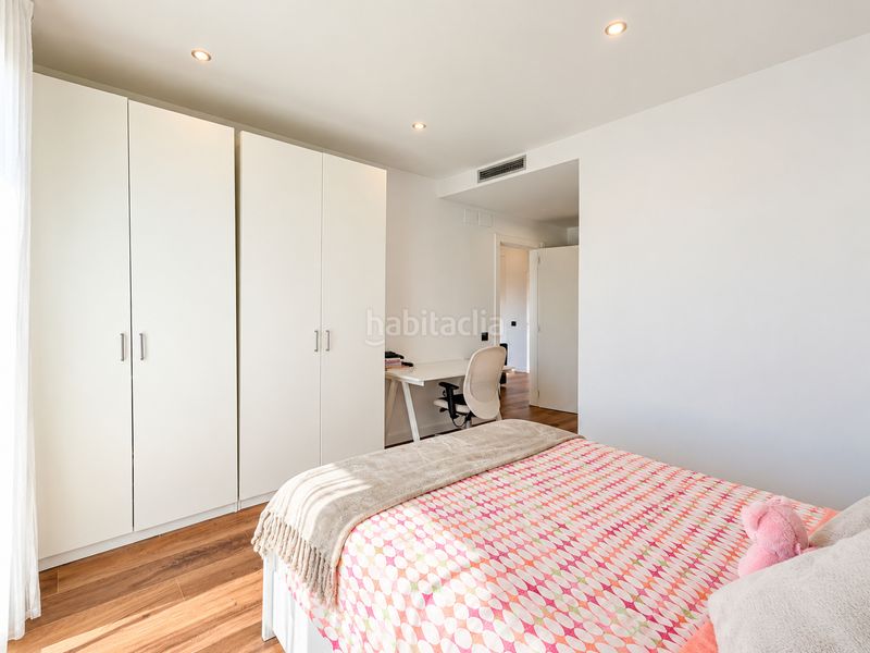Foto f2a6e4f1-9bdf-4e20-966c-47579c85ae36. Maison avec cheminée chauffage dans Cunit residencial Cunit