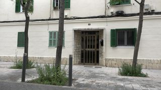Pis a Mare de Déu de Lluc. Piso en residencial virgen de lluc 3º piso por escalera