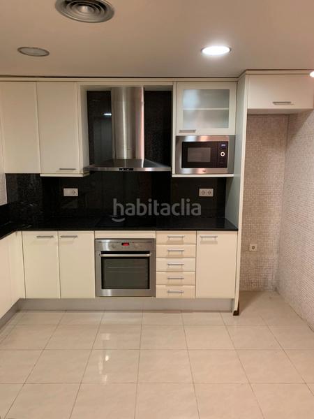 Foto 2fa28d4e-69de-4541-9ad8-0b1a97f1b060. Affitto appartamento con riscaldamento parcheggio piscina in Barcelona