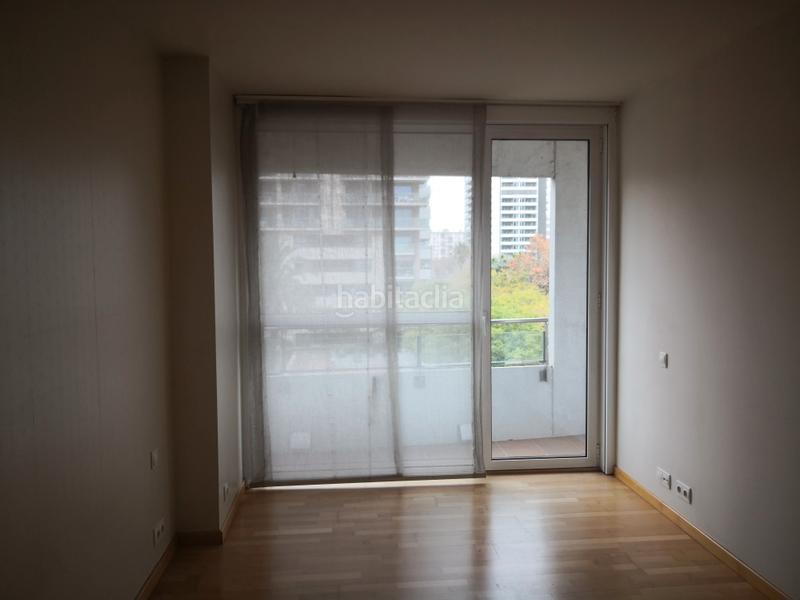 Foto b3071b0d-80c7-432c-96c3-67888c8fe434. Affitto appartamento con riscaldamento parcheggio piscina in Barcelona